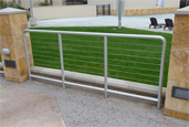 gate protection provided with aluminum stainless steel cable rail