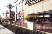 Picket railing system for shopping center
